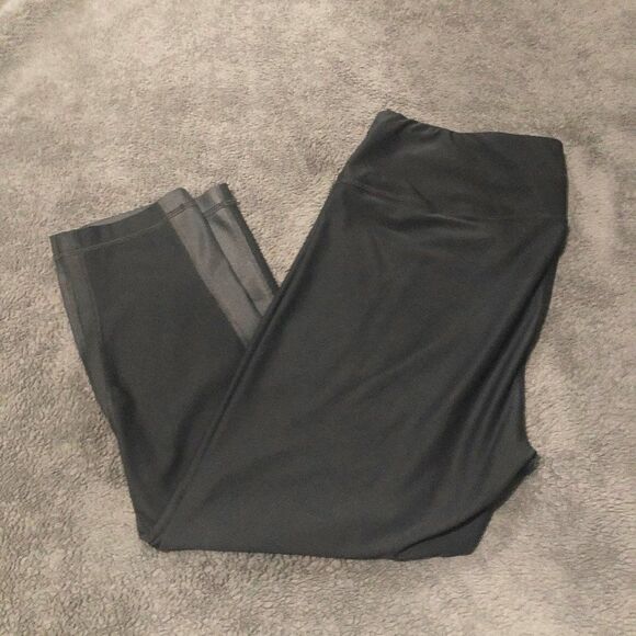 🔮 5/$25 90 Degree‎ By Reflex Cropped Leggings - Picture 2 of 8